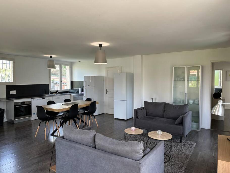 Villa Constance 3 Antibes - Spacieux Logement En Dernier Etage Exterior foto